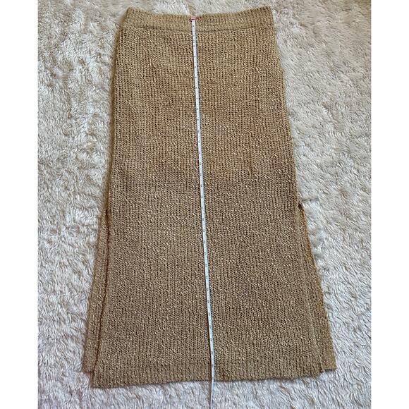 All Row Medium Knit Midi Skirt with Slits Elastic Waist Tan Camel Lined - Picture 4 of 9